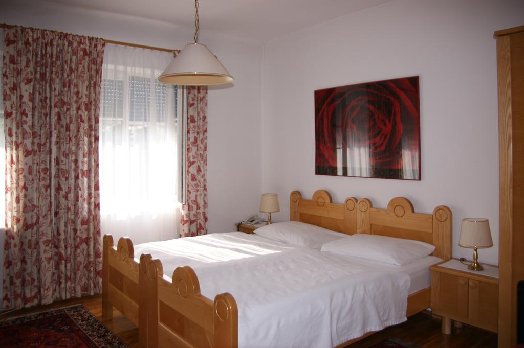 Hotel Gasthof Gerlinde Gibiser Heiligenkreuz im Lafnitztal Zimmer foto
